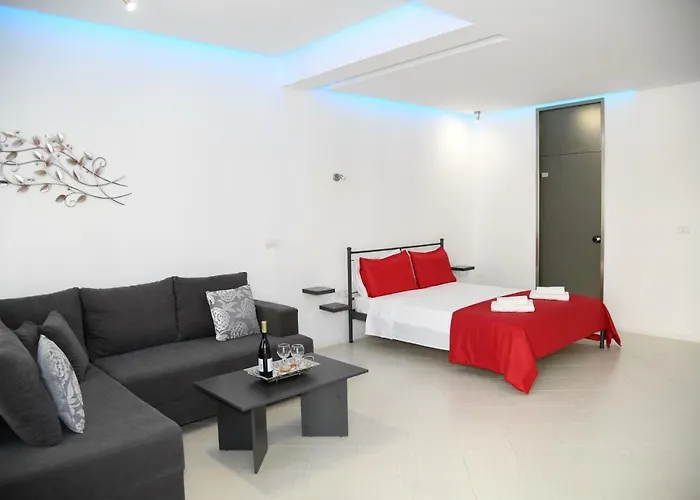 Heart Luxury *